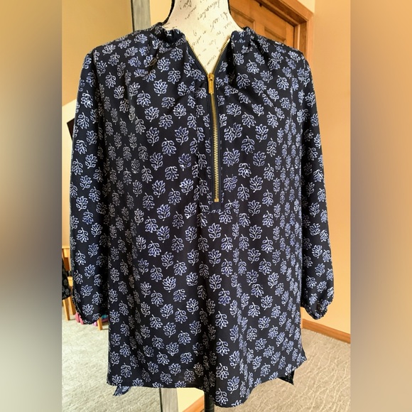 Michael Kors Tops - Michael Kors Dark Blue and White Floral Zippered Blouse 6